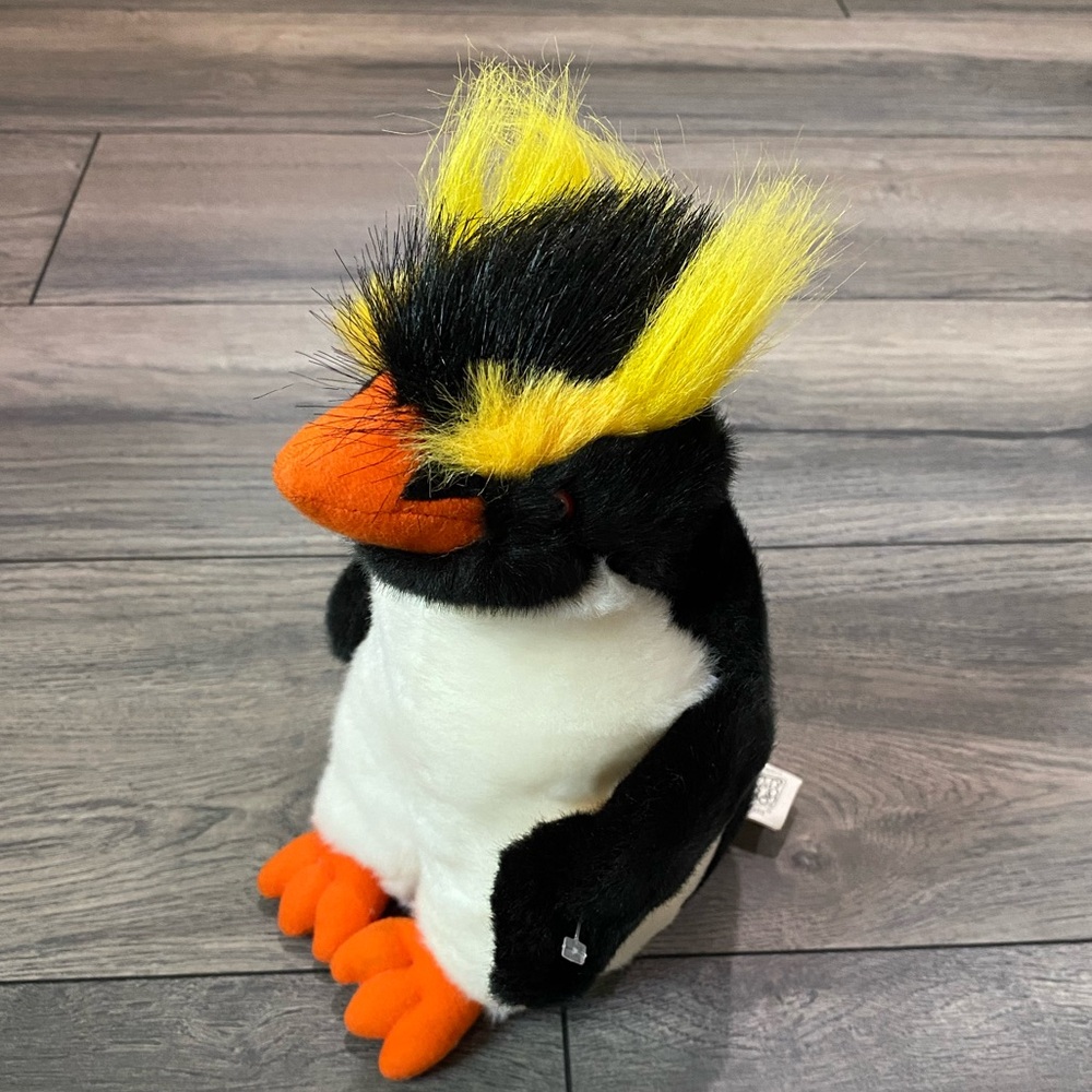 8.5 inch Rockhopper Penguin Plush